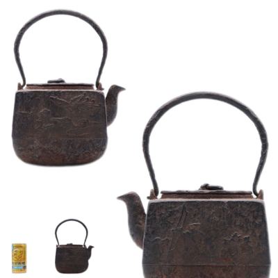 鉄瓶 小振 方形 小ぶり環摘鉄蓋 急須 茶道具 煎茶道具 古美術品 湯沸 骨董品 時代物