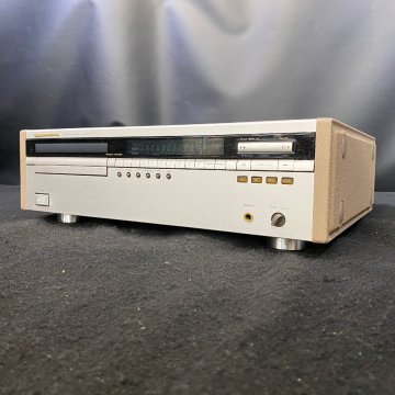 【 J 】243 marantz CD-80 CDデッキ マランツ 3116753