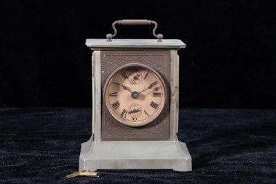 【珍品堂】1円から N41-V7 大正時代 精工舎 時代物 オルゴール 目覚角型時計 時計 手巻き 機械式 重952g 鑑賞品 骨董品 古美術