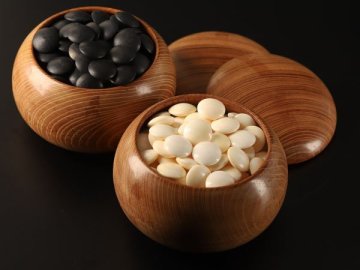 【流】囲碁道具 本蛤那智黒碁石 32号 碁笥 DK564