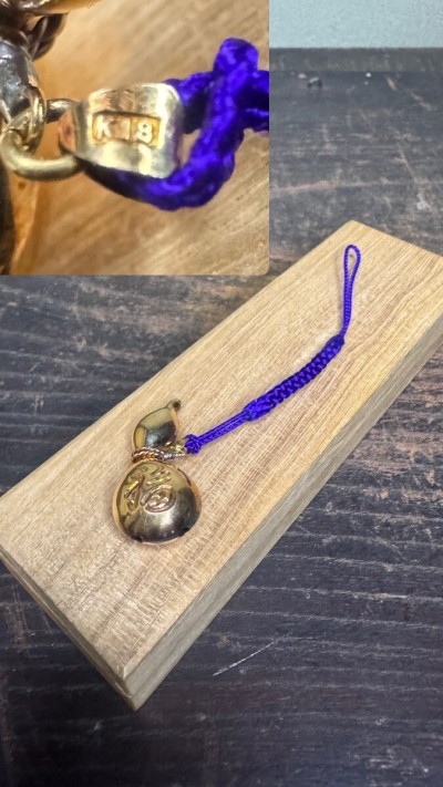 【 18金 鈴 3.4g 】インゴット 指輪 貴金属 墨 硯 煎茶 急須 プラチナ 根付 堆朱 中国美術 純銀 金貨 錫 銀瓶 香木 翡翠 金 純金 18K