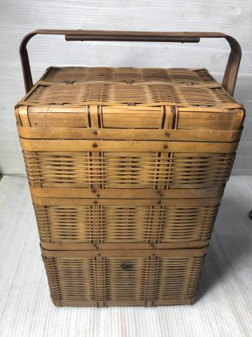 竹細工・竹製弁当箱●17Y●竹編み・3段式・弁当箱・竹籠・お茶道具入れ・収納箱・民具・骨董・アンティーク・ヴィンテージ・職人技・古道具