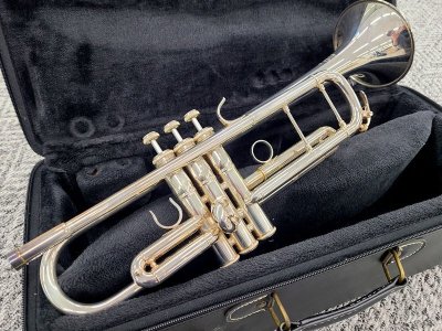 YAMAHA Xeno YTR-9335CH トランペット ヤマハ ゼノ ケース付き 1円~　Y9141