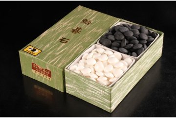 [URA]天然本蛤・那智黒石37号碁石/4-2-52　(検索)骨董/囲碁/碁笥/碁石/雪印/月印/華印/スワブテ/スワブデ