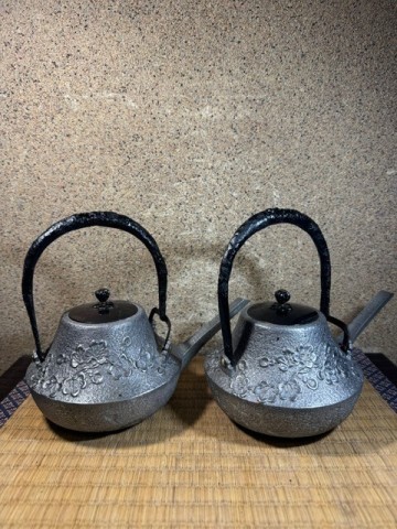 砂鉄　銚子　鉄瓶　銅蓋　鉄取手　小振り　未使用　茶道家買取　明治時代　 茶器 煎茶道具