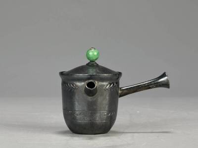 UJ15S80　韓国美術　李朝時代　李王家　純銀製　美字款　刻印有　内金　砲口　翡翠摘　急須　茶器　茶道具　