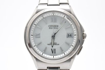 CITIZEN シチズン Eco Drive ATTESA アテッサ エコドライブ H110-T011331 デイト シルバー 電波 ソーラー クォーツ 腕時計