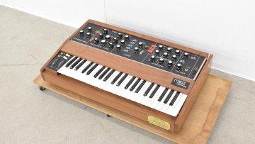 【 J 】k1435 MOOG MINI MOOG SPECIAL Edition シンセサイザー フットペダル付き モーグ 【2個口発送品】179324