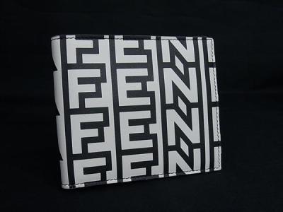 1円 ■新品同様■ FENDI フェンディ バイ マークジェイコブス レザー 二つ折り 財布 ウォレット 札入れ 小銭入れ ホワイト系 FS9112