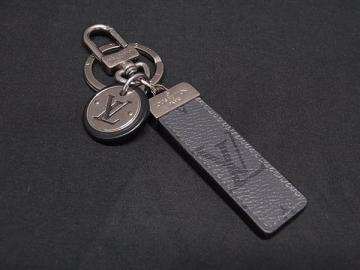 1円 LOUIS VUITTON ルイヴィトン M01526 モノグラムエクリプス キーホルダー ネオ LV クラブ キーリング チャーム ブラック系 FW2388