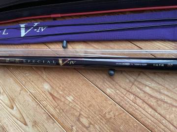 がまかつ鮎竿　競技スペシャルV3　引抜早瀬９０　中古　ヒビあり