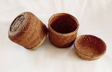 竹編籠/煎茶道具/竹籠/かご/篭/工芸/民藝/古道具/古民具/古いものです。かなりの技術で手の込んだ小型竹編み籠●洗浄・清浄済み