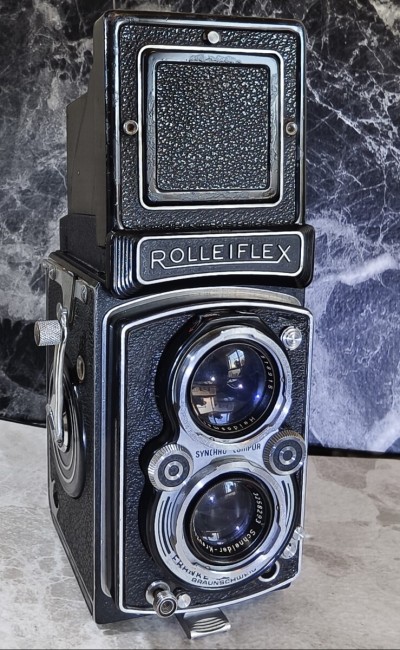 【断捨離】 ROLLEIFLEX Xenar 75mm f3.5 搭載モデル 二眼レフカメラ シャッター快調 スローOK 光学良好 外観綺麗 中判フィルム 120サイズ