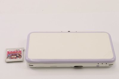 Nintenndo ニンテンドー2DS LL JAN-001 本体 ソフト 桃太郎電鉄2017付き ゲーム機 現状品 動作未確認 7352-SM