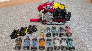 仮面ライダービルド　ビルドドライバー　フルボトル各種