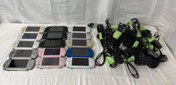 【1PG397】1円スタート SONY PSP プレイステーションポータブル 15台まとめ PSP-2000 PSP-3000 ブラック ホワイト シルバー他 ACアダプタ