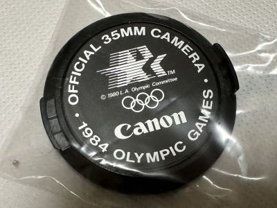 Canon キャノンレンズキャップ★1984 オリンピック記念★35mm用★デッドストック★入手困難★オリジナル レンズキャップ キャノン