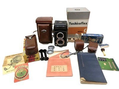 キングラム[19]Yashicaflex ヤシカフレックス モデルC 二眼レフカメラ Tri-Lausar 1:3.5 f=80mm 写真術本他付属品多数 1円～ @D353 S