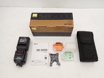 【良品】Nikon ニコン SB-5000 SPEEDLIGHT スピードライト ストロボ 元箱/説明書/ケース付 ∽ 74E0A-2