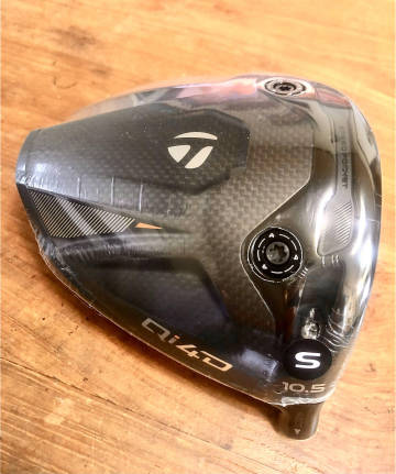 〇日本正規品 TaylorMade テーラーメイド Qi4D ドライバー 10.5度 未使用 ヘッドのみ 純正ヘッドカバー付き 