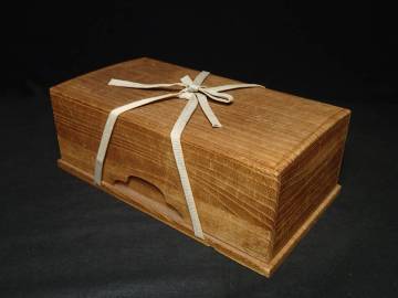 ◇蛤碁石37号相当『厳選雪印』超高品質!! / 高級縞黒檀碁笥/ 『鱗屋謹製』桐碁笥箱セット◇I6