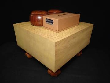 ◇新榧6寸『天地柾』碁盤/ 蛤碁石34号 元箱付き / 特大碁笥セット◇S1