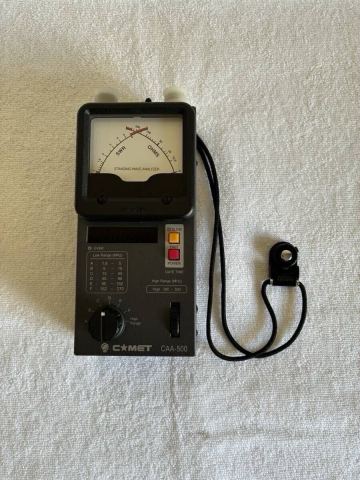 COMET 製CAA-500 STANDING WAVE ANALYZER