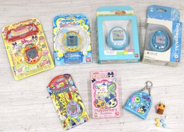 【行董】 まとめ バンダイ たまごっち シリーズ 7点 たまごっちプラスカラー サファイアブルー ふぁみたま 未使用有り TA544ABM64