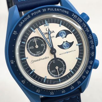 美品 Swatch &times; Omega ムーン スウォッチ &times; オメガ MISSION TO THE SUPER BLUE MOONPHASE ブルームーン SO33N700 腕時計 クオーツ クロノ