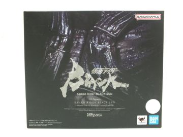 n2570 BANDAI SPIRITS S.H.Figuarts 仮面ライダー BLACK SUN Amazon.co.jp 限定版 KAMEN RIDER BLACK SUN [061-260303]