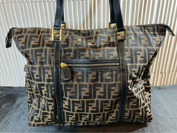 大山1805 FENDI フェンディ ズッカ柄 トート 肩掛け 2way バッグ