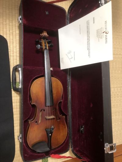 4/4 古いバイオリン