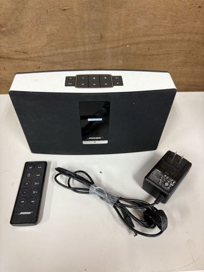 Bose SoundTouch Portable（MODEL 412540）通電確認済み　 1円スタートBOSE ボーズ Bose music Wi-Fi
