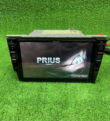 ALPINE アルパイン ZVW30 後期 プリウス専用 9インチナビ EX9-PR 2０１５年　パネル付