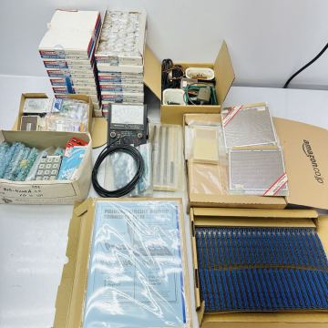 電子部品　まとめ売り　アナログテスター　抵抗器　パネルモジュール　など　多種多様 パーツ セット 電子部品