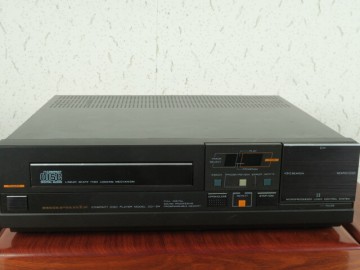 マランツ　Marantz　CD３４プレーヤー