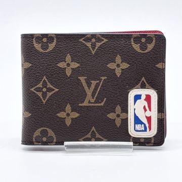 美品 ルイヴィトン LV&times;NBA コラボ モノグラム 二つ折り財布 ポルトフォイユ ミュルティプル LOUIS VUITTON メンズ メジャー 野球