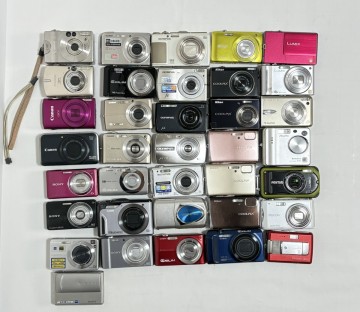 コンデジ デジカメ まとめ 大量セット 動作未確認 Canon IXY Nikon OLYMPUS SONY CASIO Panasonic PENTAX FUJIFILM 他 コンパクトカメラ