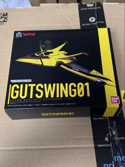 ウルトラマンティガ ULTRA REVIVE GUTSWING 01 プレミアムバンダイ限定 ULTRAMAN 輸送箱付き！　送料無料！
