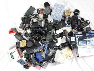 1372 Canon Nikon PENTAX MINOLTA 他 ストロボ フィルター キャップ ケース カメラアクセサリー まとめ まとめて 大量セット 送料1500円