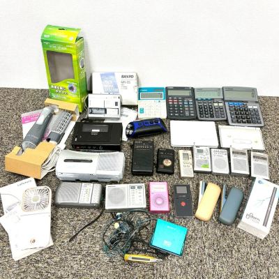 【ジャンク品】電化製品 大量 まとめ 電卓 電子辞書 アイコス ポケットラジオ ソニー キャノン など IT29GIH6HV8 C0