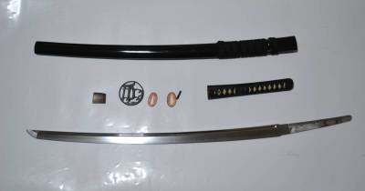 昭和戊辰年二月日　伯者国住延秀　刃長71.4㎝　銀ハバキ　