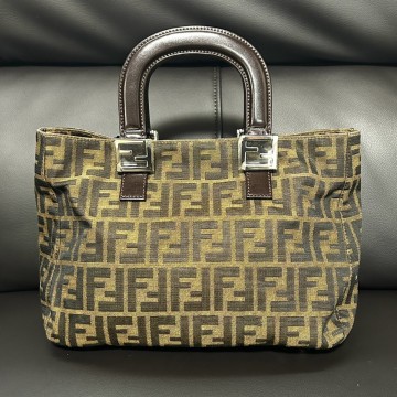 美品 FENDI フェンディ ズッカ柄 ハンドバッグ トートバッグ 