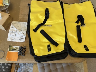 オルトリーブ　サイドバッグ　ペア　４０