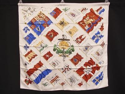 1円 ■極美品■ HERMES エルメス PAVOIS【船旗】カレ90 シルク100% 大判 スカーフ ストール ショール レディース アイボリー系 FY1009