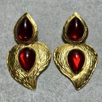 Yves Saint Laurent イヴサンローラン イヤリング ゴールド ヴィンテージ 大ぶり ゴージャス 耳飾り YSL