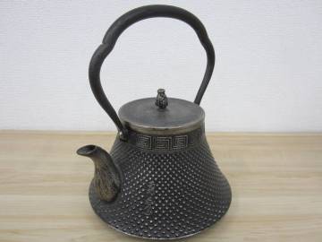 南部鉄器 南部秀山 南部砂鉄 砂鉄 鉄瓶 茶道具 茶器 南部鉄瓶 伝統工芸品 激安1円スタート