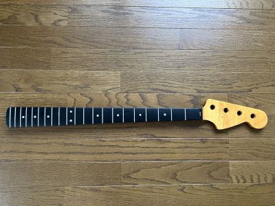 詳細が不明なジャズベース用ネック☆エボニー指板リフレット済み☆貴重品ジャンク品