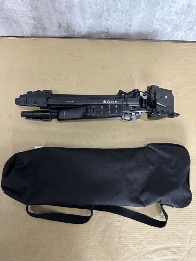 ▽ SONY VCT-VPR1 リモコン付き 三脚 雲台 ソニー カメラアクセサリー 撮影機材 動作未確認 現状品