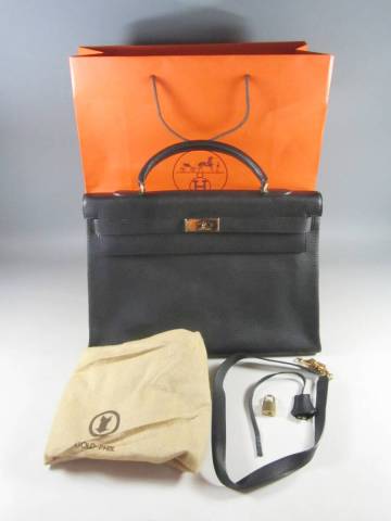 エルメス ケリー40 ブラック ゴールド金具 〇R刻印 ハンドバッグ ショルダー付 カデナ鍵付 HERMES《阡》